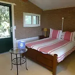 לינה וארוחת בוקר De Kleine Wijngaard