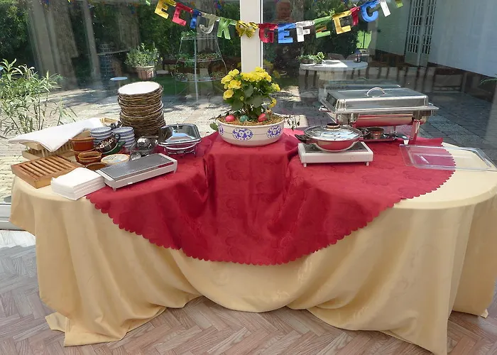 De Kleine Wijngaard 로켈